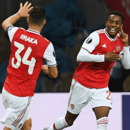 Nhận định bóng đá Aston Villa vs Arsenal, Premier League 2019-2020 ngày 09/5