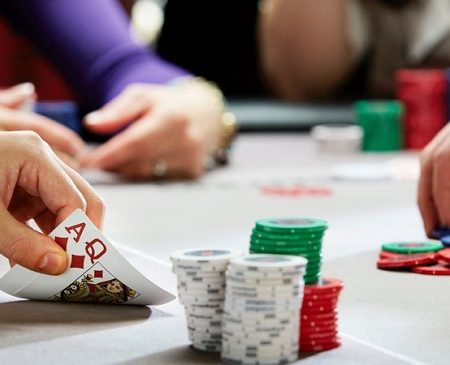 Poke là gì? cách chơi của mini Poker win88.city là như thế nào