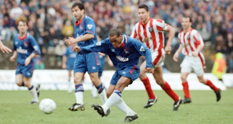 Nhận định kèo đấu giữa Sheffield United – Chelsea, 20h 26/4/2020