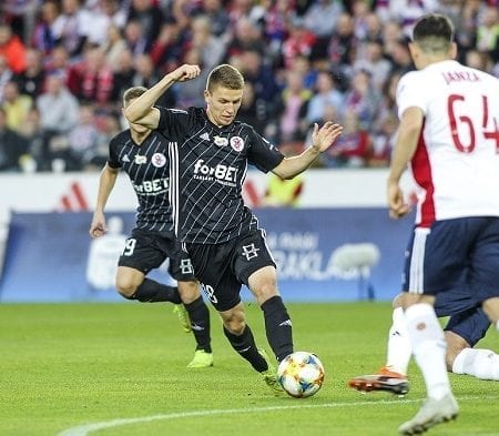 Nhận định bóng đá trận đấu Piast Gliwice vs Górnik Zabrze, ngày 9/6/2020