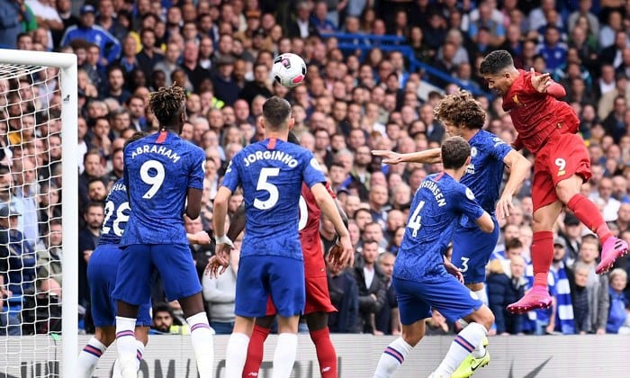Thầy và trò HLV Lampard cố gắng thi đấu để giành điểm