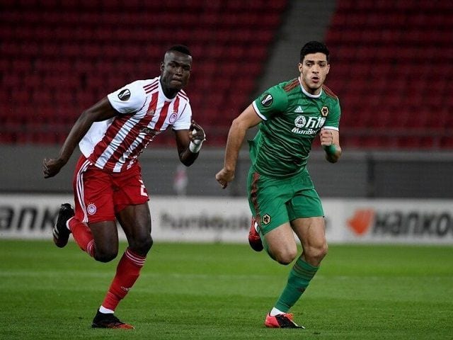 Khả năng chiến thắng của Olympiakos được nhận định cao hơn